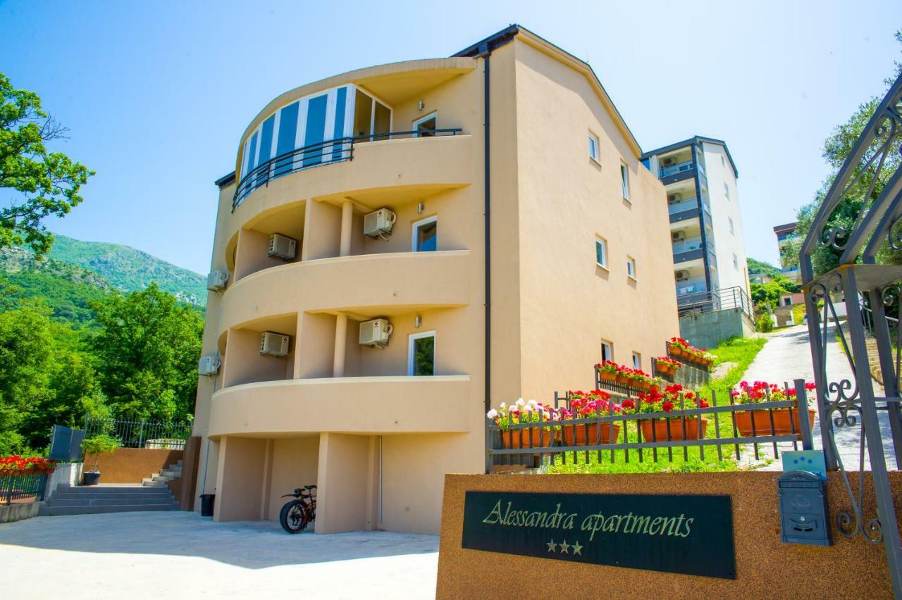 Apartment Alessandra Sveti Stefan